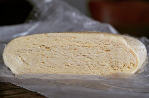 Getoerd gerezen bladerdeeg