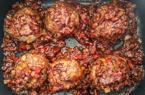 Gehaktballen in pittige saus uit de slowcooker