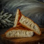 focaccia-met-zuurdesem-en-rozemarijn