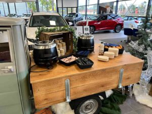 Foodtruck-soep-en-broodje-braadworst-Overijssel