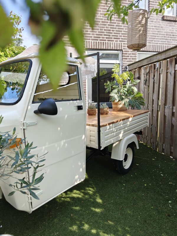 Empolini-milano-foodtruck-huren-overijssel
