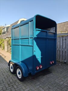 paardentrailer-foodtruck-huren-lege-foodtruck-huren-zwolle
